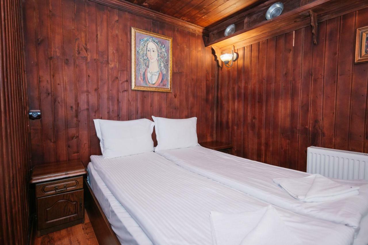 Kodjamanova House Hotel Zseravna Kültér fotó