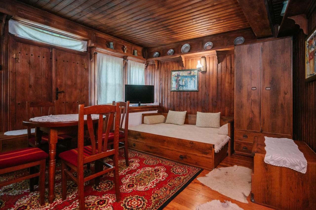 Kodjamanova House Hotel Zseravna Kültér fotó